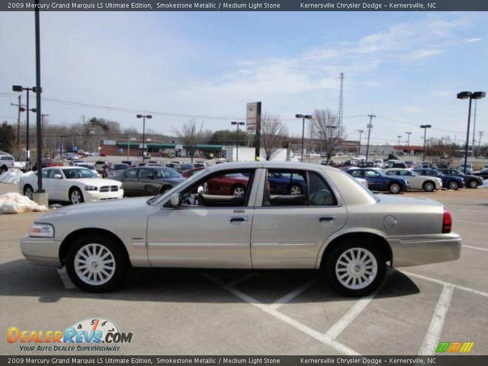 2009 Mercury Grand Marquis LS Ultimate Edition Smokestone Metallic / Medium Light Stone Photo #6