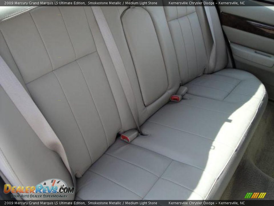 2009 Mercury Grand Marquis LS Ultimate Edition Smokestone Metallic / Medium Light Stone Photo #13