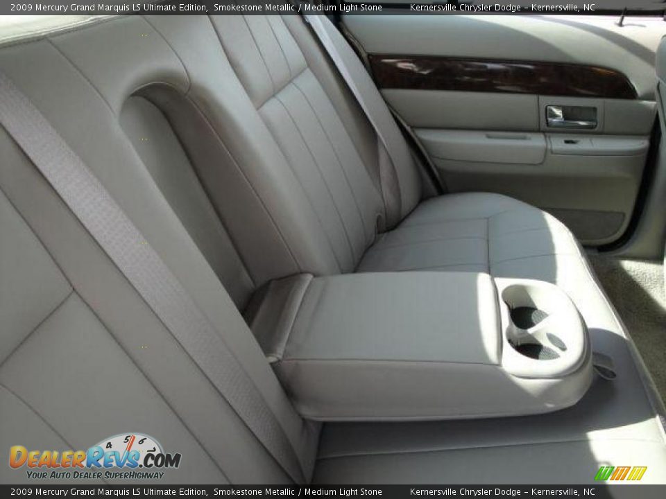 2009 Mercury Grand Marquis LS Ultimate Edition Smokestone Metallic / Medium Light Stone Photo #14