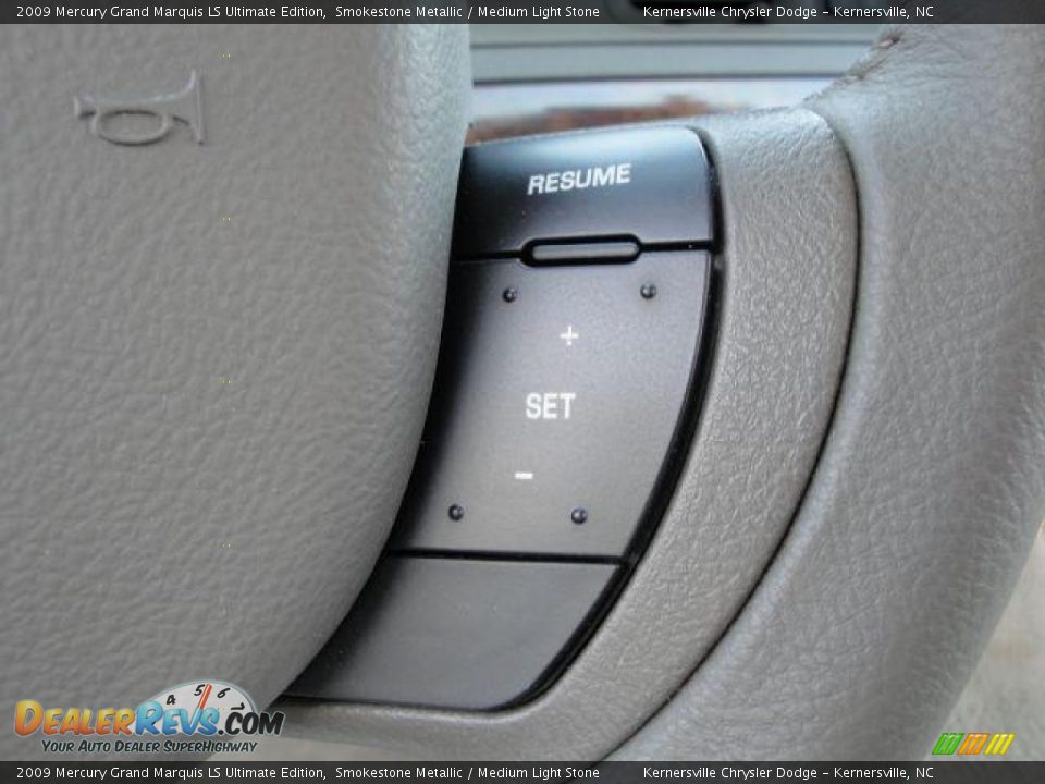 2009 Mercury Grand Marquis LS Ultimate Edition Smokestone Metallic / Medium Light Stone Photo #21