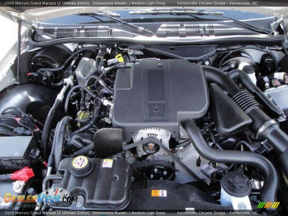 2009 Mercury Grand Marquis LS Ultimate Edition Smokestone Metallic / Medium Light Stone Photo #26