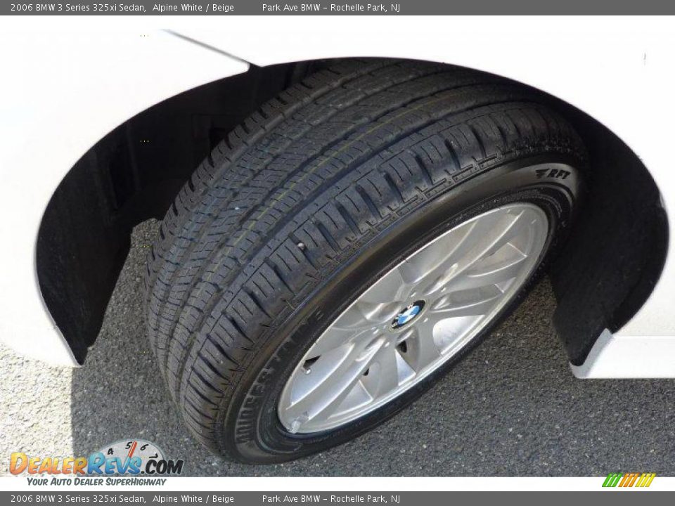 2006 BMW 3 Series 325xi Sedan Alpine White / Beige Photo #22