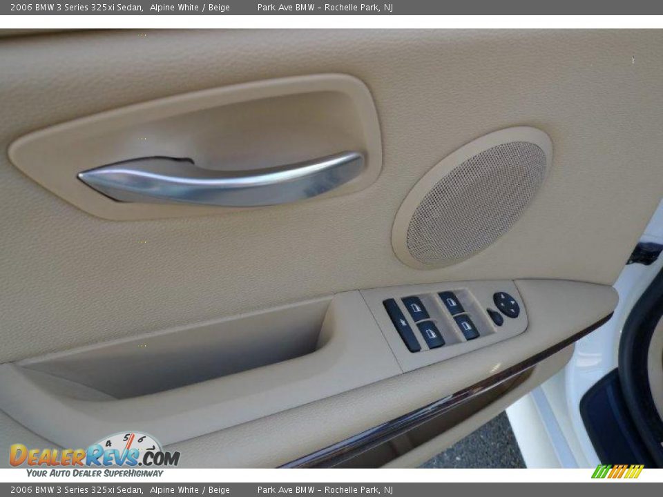 2006 BMW 3 Series 325xi Sedan Alpine White / Beige Photo #26