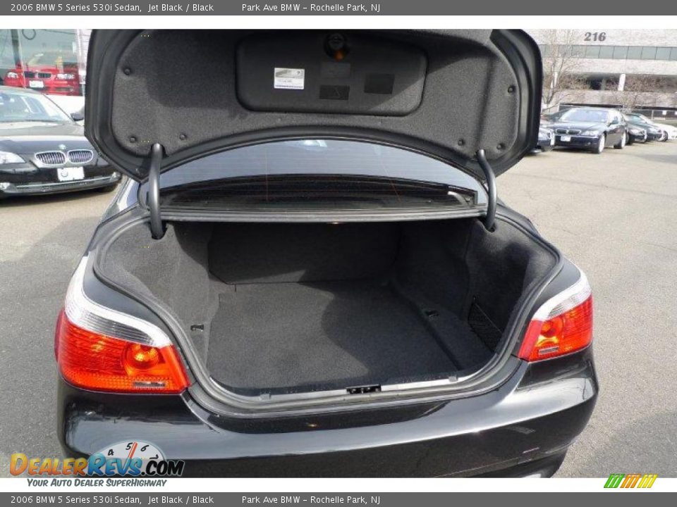 2006 BMW 5 Series 530i Sedan Jet Black / Black Photo #22