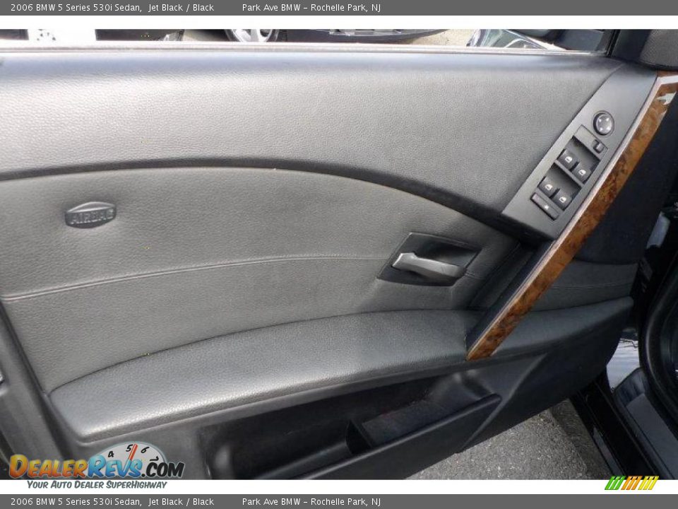 2006 BMW 5 Series 530i Sedan Jet Black / Black Photo #24