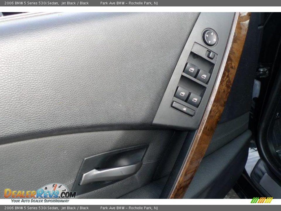 2006 BMW 5 Series 530i Sedan Jet Black / Black Photo #25