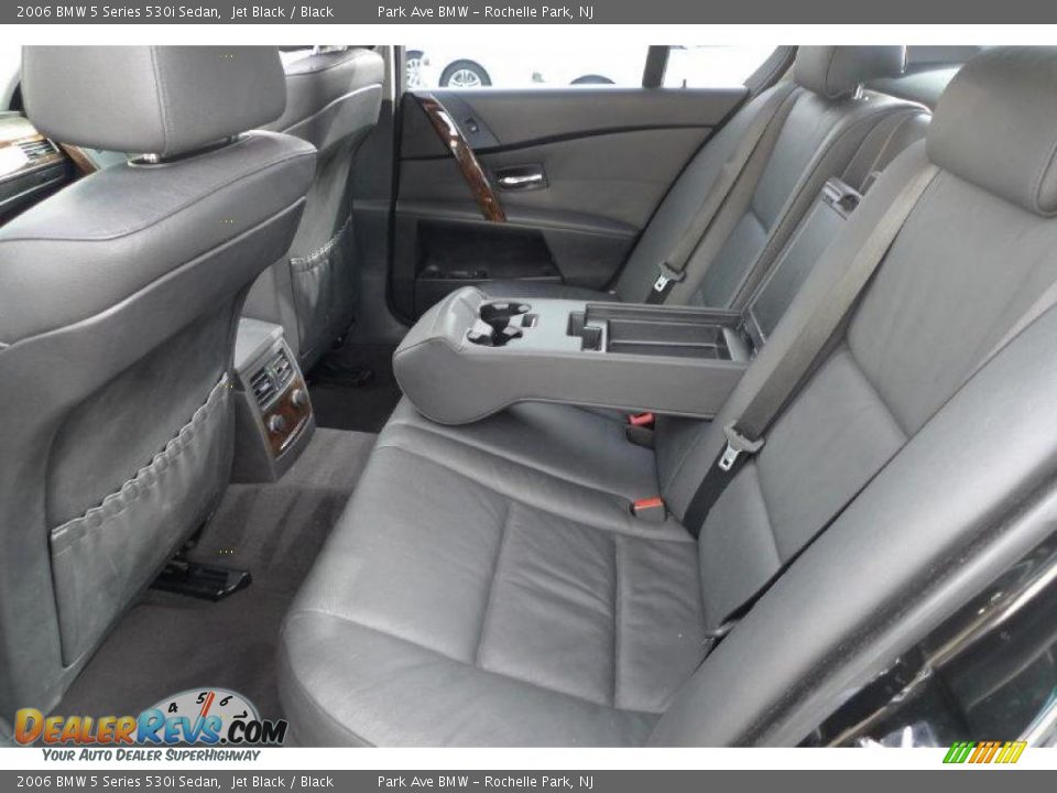 2006 BMW 5 Series 530i Sedan Jet Black / Black Photo #29
