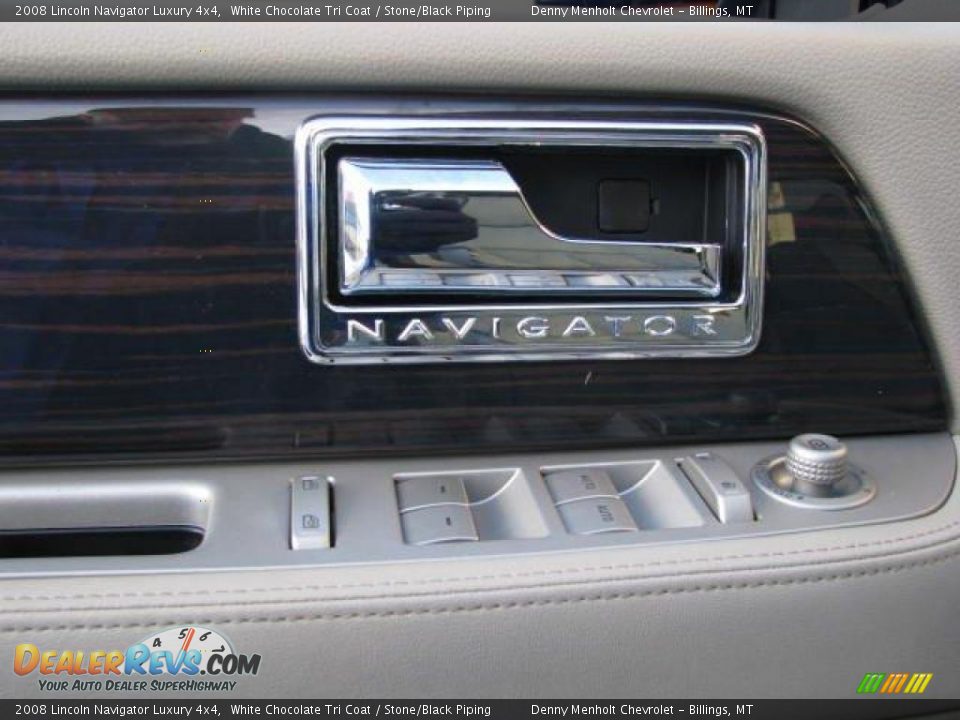 2008 Lincoln Navigator Luxury 4x4 White Chocolate Tri Coat / Stone/Black Piping Photo #16