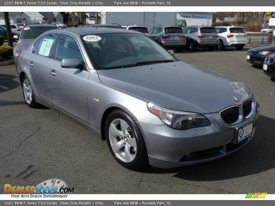 2007 BMW 5 Series 530i Sedan Silver Grey Metallic / Grey Photo #2