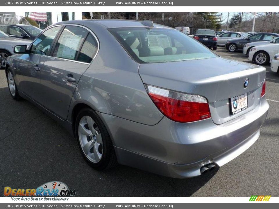 2007 BMW 5 Series 530i Sedan Silver Grey Metallic / Grey Photo #3
