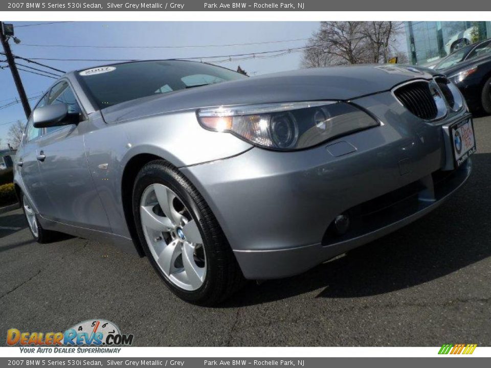 2007 BMW 5 Series 530i Sedan Silver Grey Metallic / Grey Photo #4