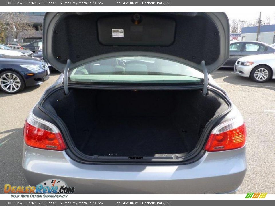 2007 BMW 5 Series 530i Sedan Silver Grey Metallic / Grey Photo #26