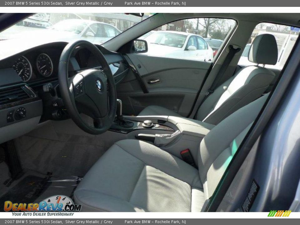 2007 BMW 5 Series 530i Sedan Silver Grey Metallic / Grey Photo #30