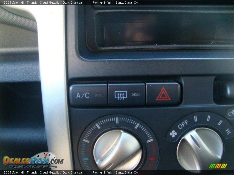 2005 Scion xB Thunder Cloud Metallic / Dark Charcoal Photo #25
