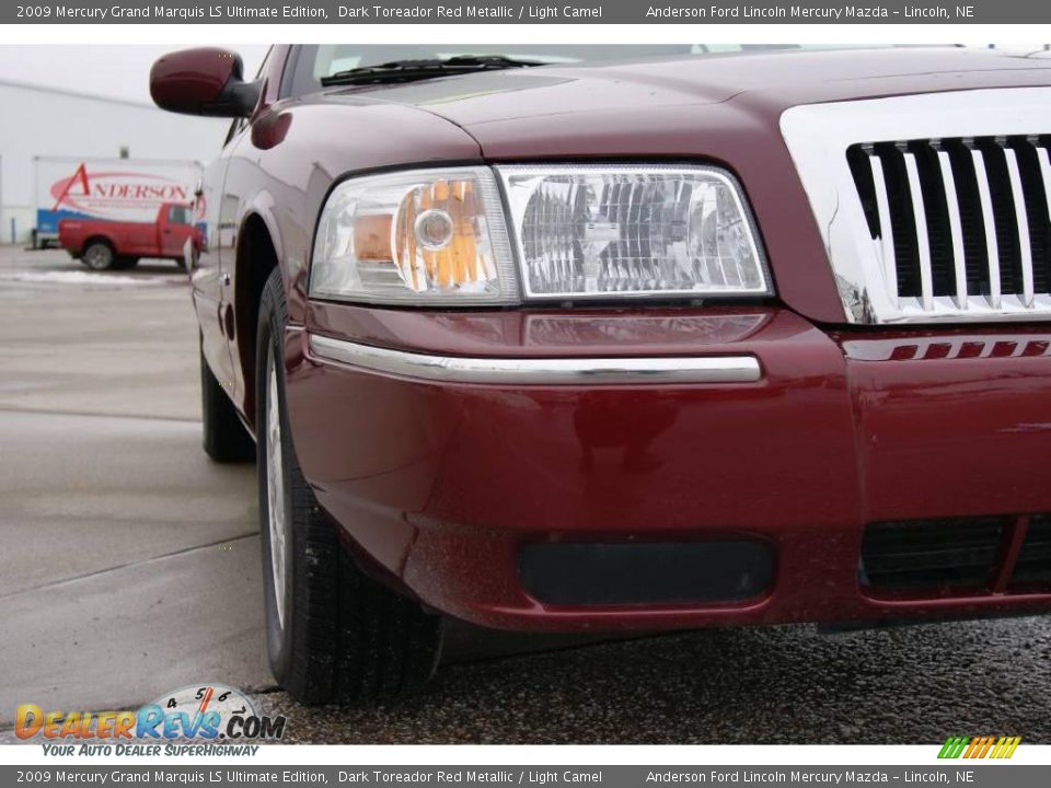 2009 Mercury Grand Marquis LS Ultimate Edition Dark Toreador Red Metallic / Light Camel Photo #3