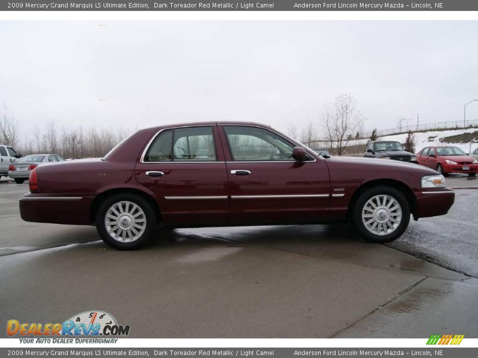 2009 Mercury Grand Marquis LS Ultimate Edition Dark Toreador Red Metallic / Light Camel Photo #5