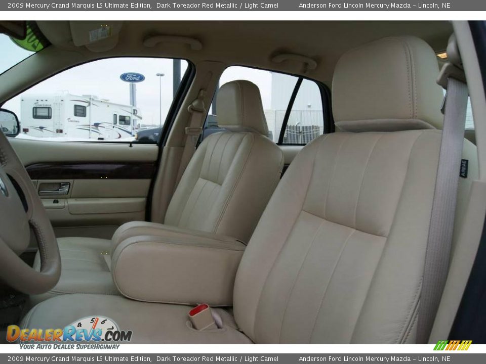 2009 Mercury Grand Marquis LS Ultimate Edition Dark Toreador Red Metallic / Light Camel Photo #15