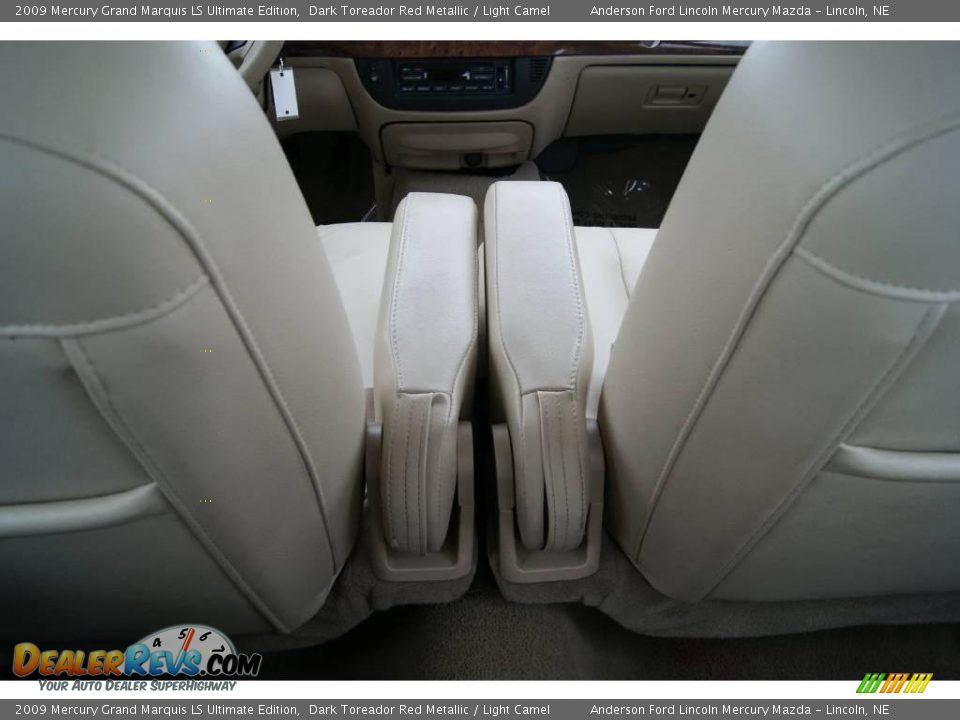2009 Mercury Grand Marquis LS Ultimate Edition Dark Toreador Red Metallic / Light Camel Photo #19