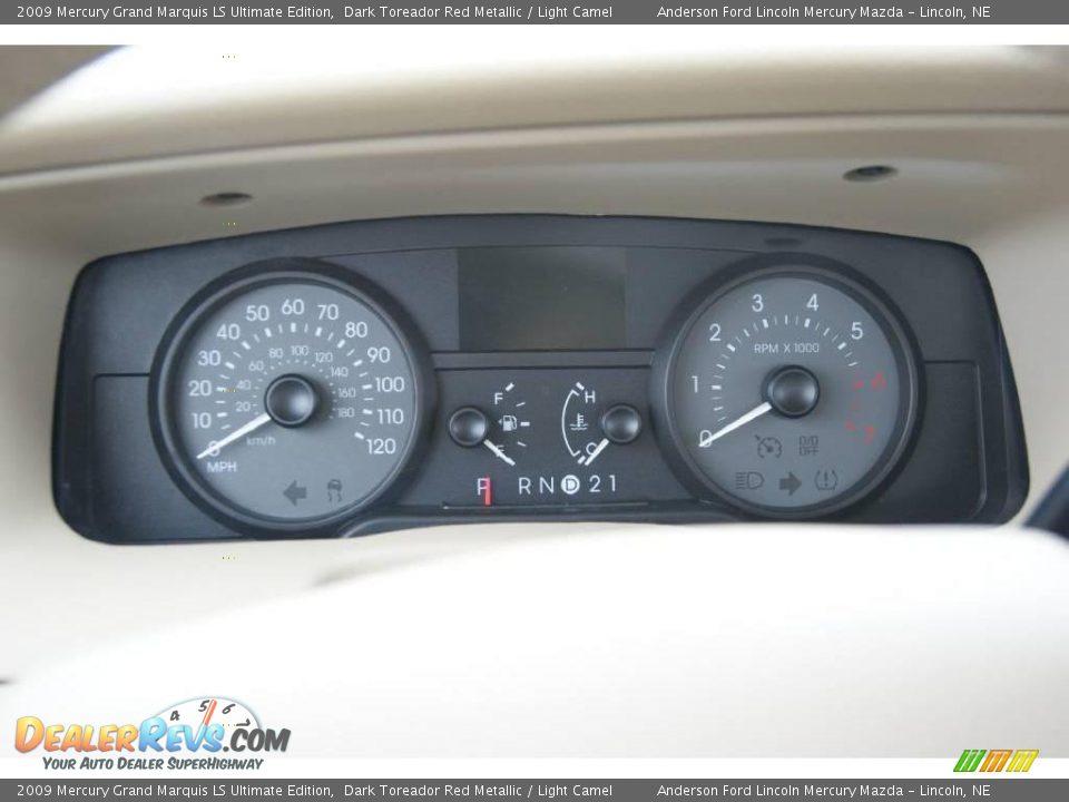 2009 Mercury Grand Marquis LS Ultimate Edition Dark Toreador Red Metallic / Light Camel Photo #24