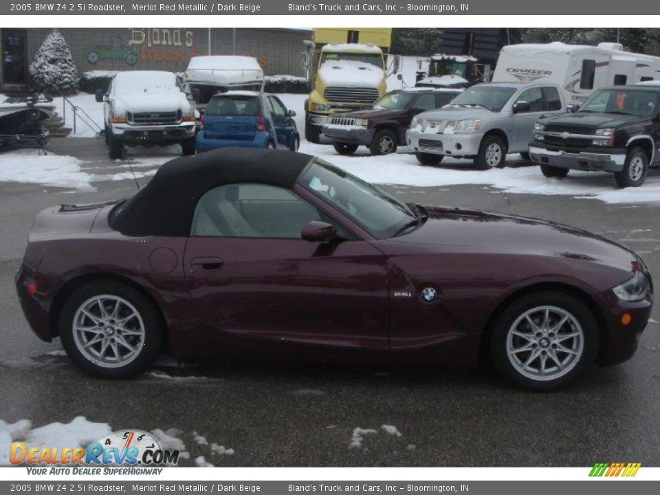 2005 BMW Z4 2.5i Roadster Merlot Red Metallic / Dark Beige Photo #5