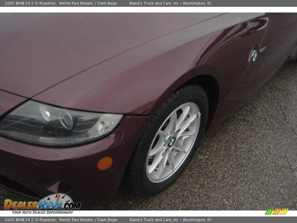 2005 BMW Z4 2.5i Roadster Merlot Red Metallic / Dark Beige Photo #8