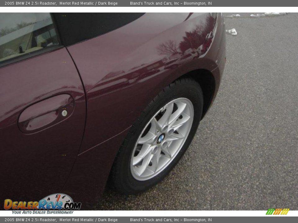 2005 BMW Z4 2.5i Roadster Merlot Red Metallic / Dark Beige Photo #10