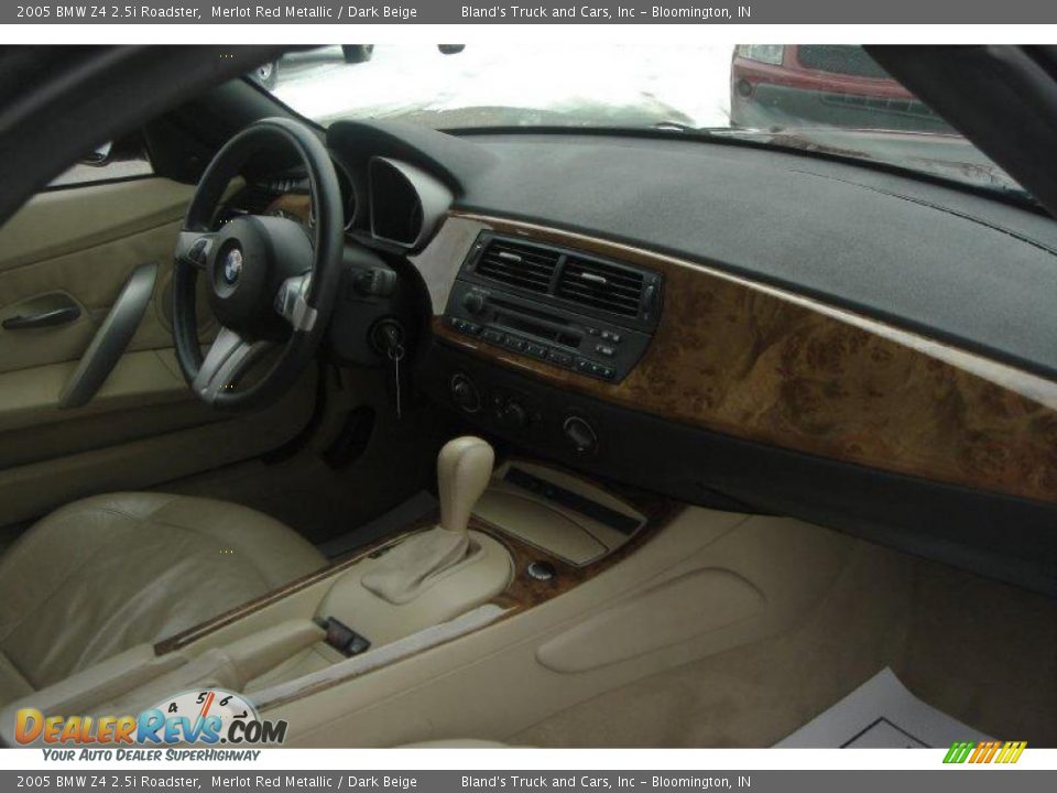 2005 BMW Z4 2.5i Roadster Merlot Red Metallic / Dark Beige Photo #29