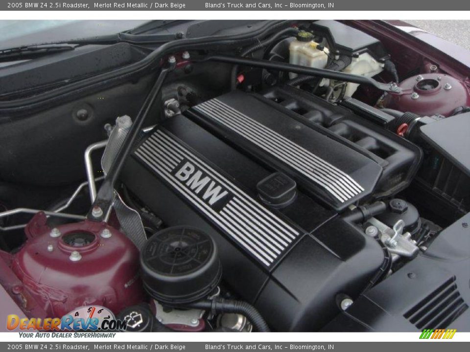 2005 BMW Z4 2.5i Roadster Merlot Red Metallic / Dark Beige Photo #32