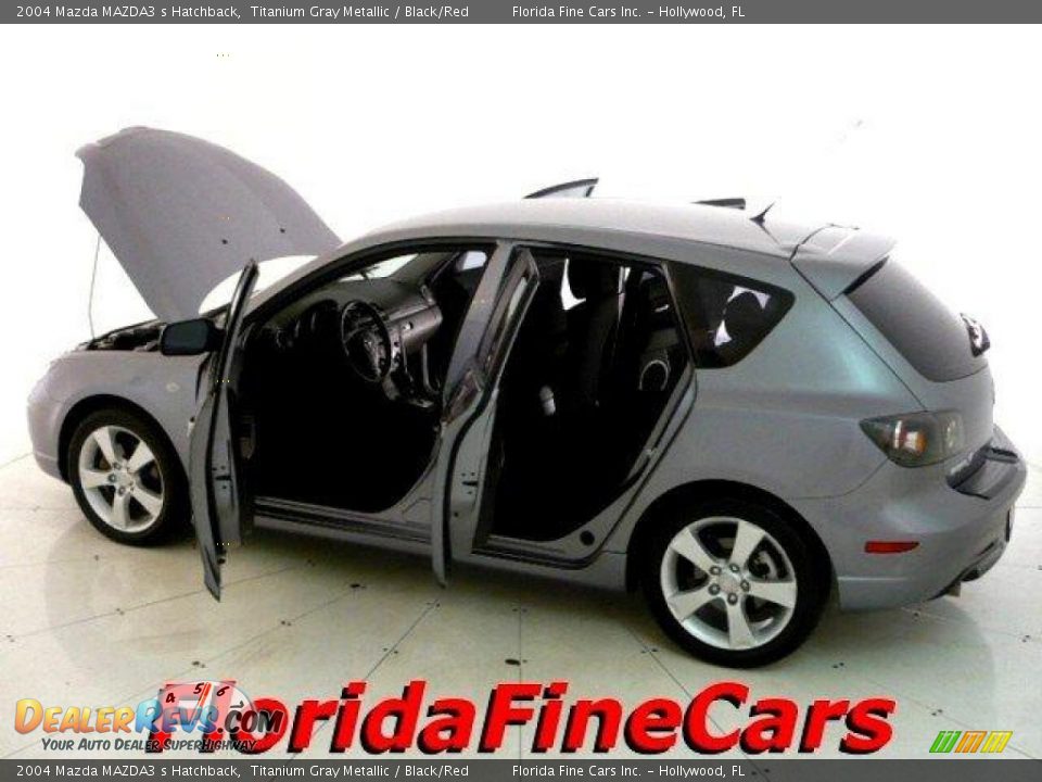 2004 Mazda MAZDA3 s Hatchback Titanium Gray Metallic / Black/Red Photo #8