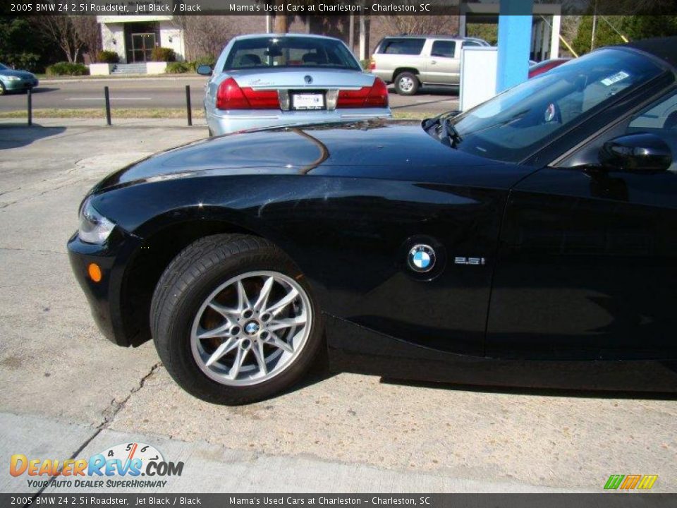 2005 BMW Z4 2.5i Roadster Jet Black / Black Photo #28