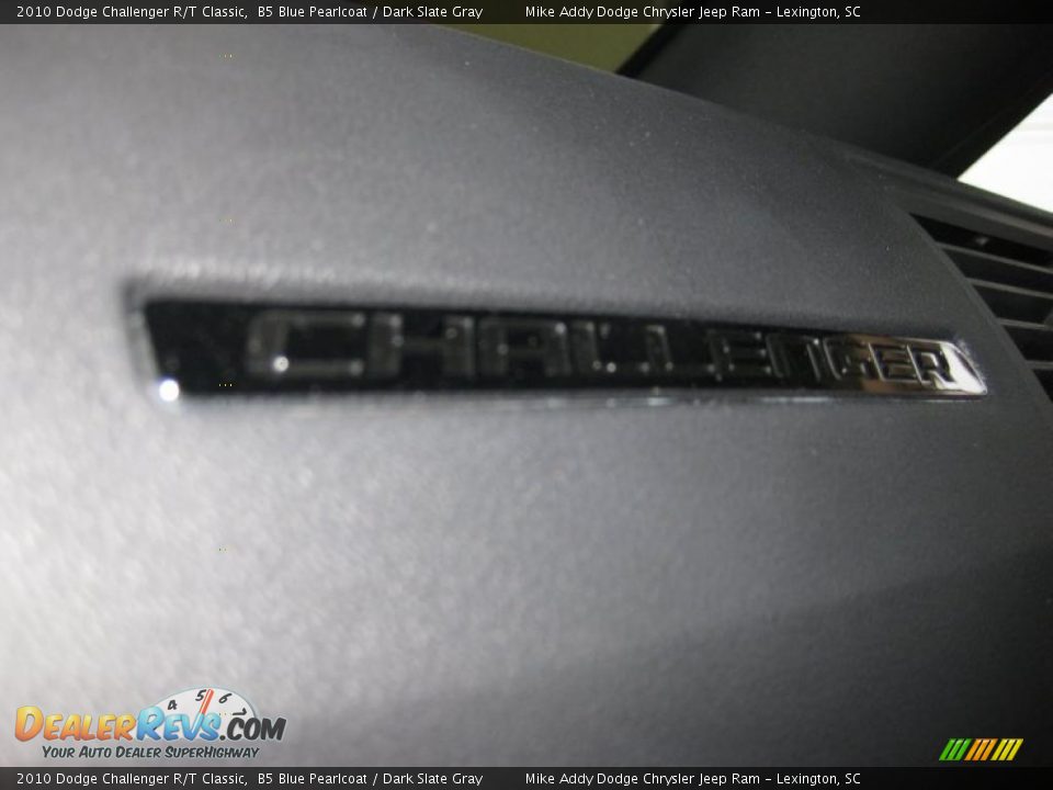 2010 Dodge Challenger R/T Classic B5 Blue Pearlcoat / Dark Slate Gray Photo #22