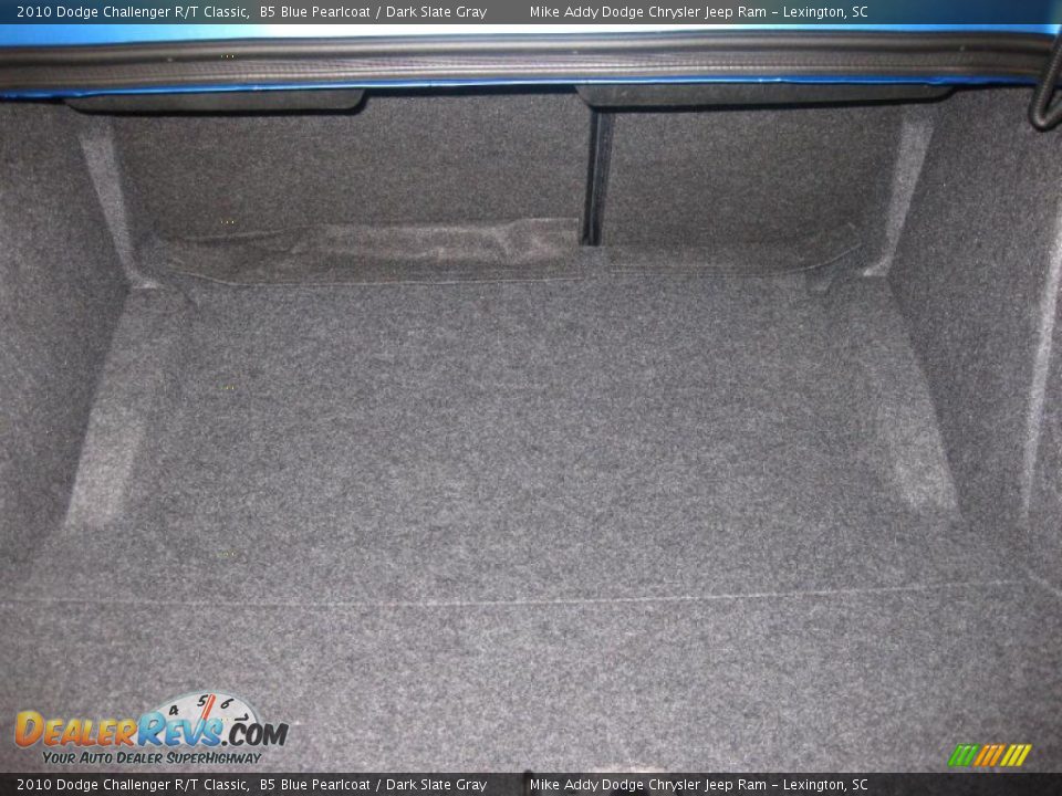 2010 Dodge Challenger R/T Classic B5 Blue Pearlcoat / Dark Slate Gray Photo #29