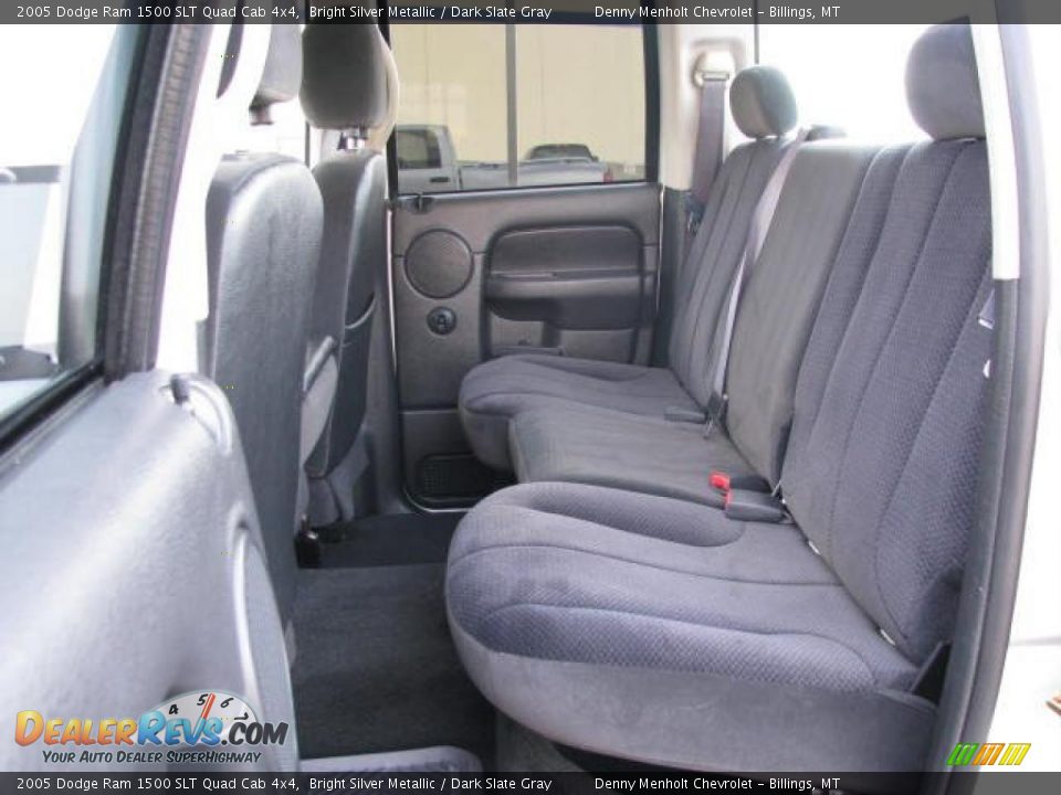 2005 Dodge Ram 1500 SLT Quad Cab 4x4 Bright Silver Metallic / Dark Slate Gray Photo #12