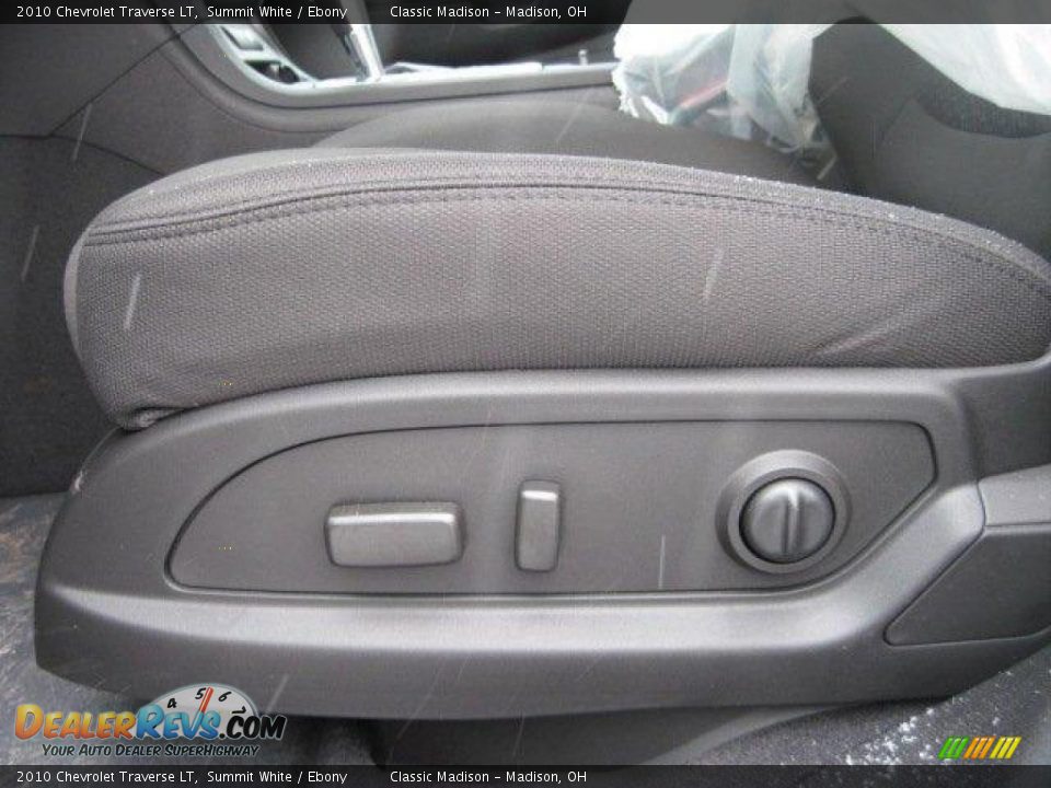 2010 Chevrolet Traverse LT Summit White / Ebony Photo #8