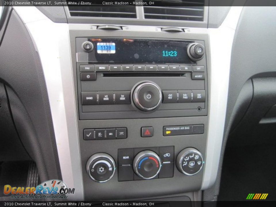 2010 Chevrolet Traverse LT Summit White / Ebony Photo #10