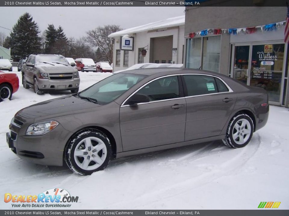 2010 Chevrolet Malibu LS Sedan Mocha Steel Metallic / Cocoa/Cashmere Photo #4