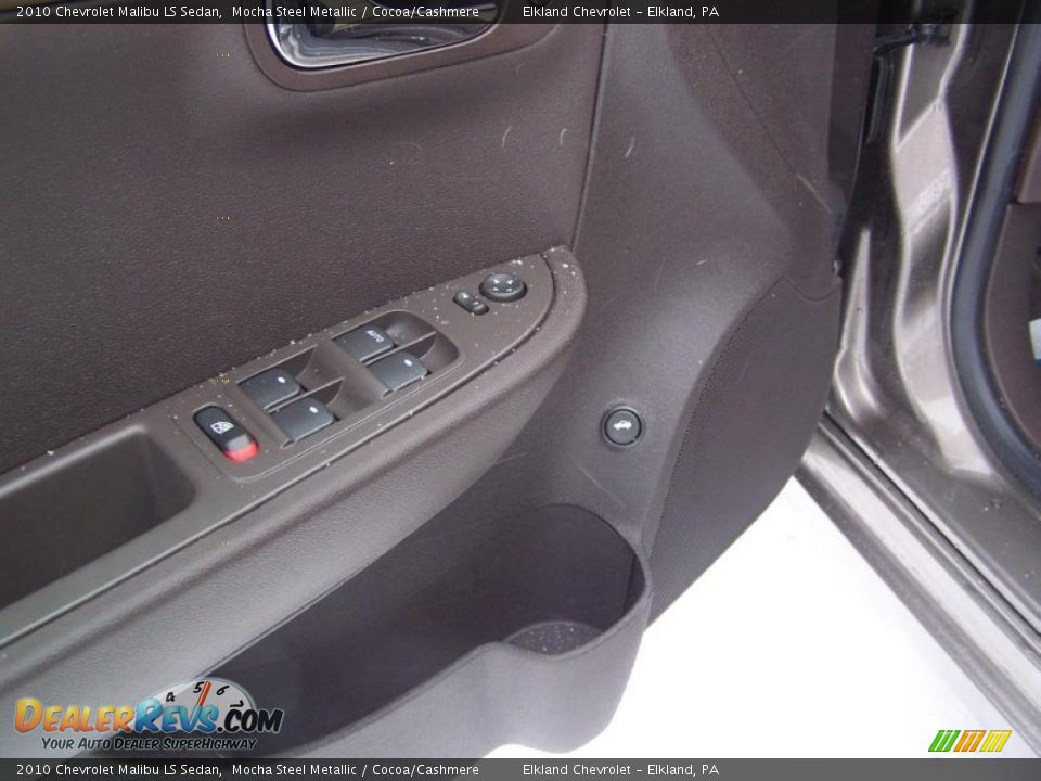 2010 Chevrolet Malibu LS Sedan Mocha Steel Metallic / Cocoa/Cashmere Photo #14