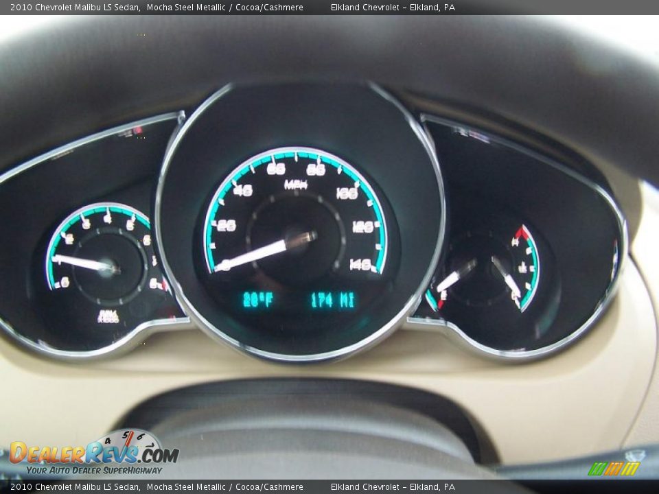 2010 Chevrolet Malibu LS Sedan Mocha Steel Metallic / Cocoa/Cashmere Photo #20