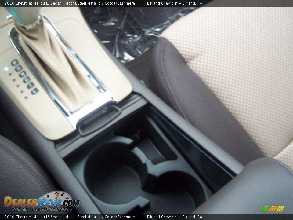 2010 Chevrolet Malibu LS Sedan Mocha Steel Metallic / Cocoa/Cashmere Photo #23