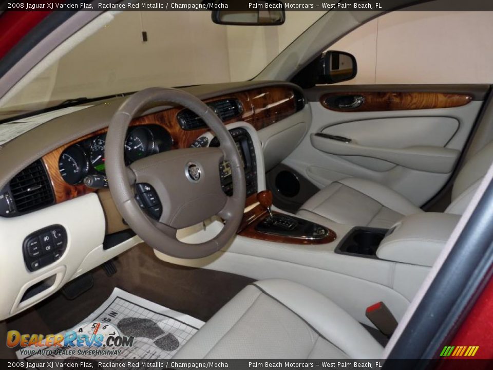 2008 Jaguar XJ Vanden Plas Radiance Red Metallic / Champagne/Mocha Photo #15