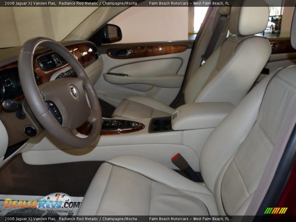 2008 Jaguar XJ Vanden Plas Radiance Red Metallic / Champagne/Mocha Photo #17