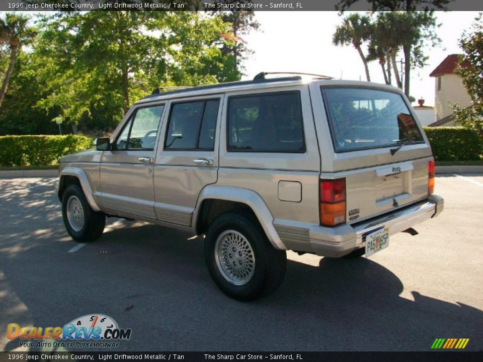 1996 Jeep Cherokee Country Light Driftwood Metallic / Tan Photo #7