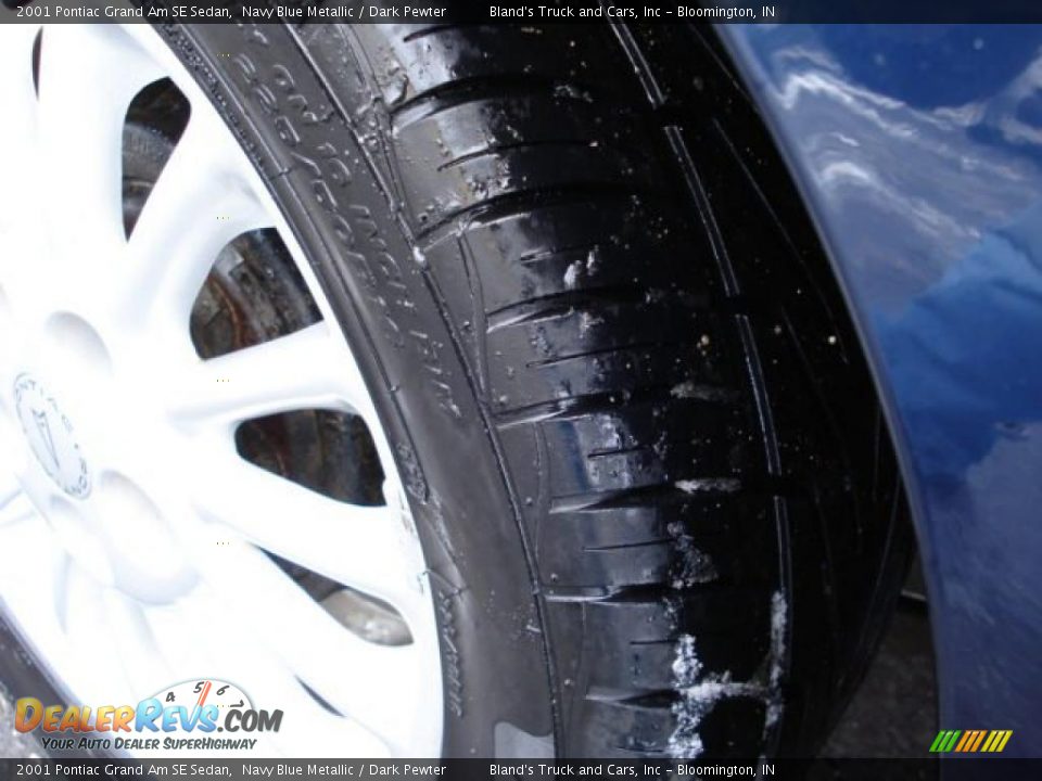 2001 Pontiac Grand Am SE Sedan Navy Blue Metallic / Dark Pewter Photo #6