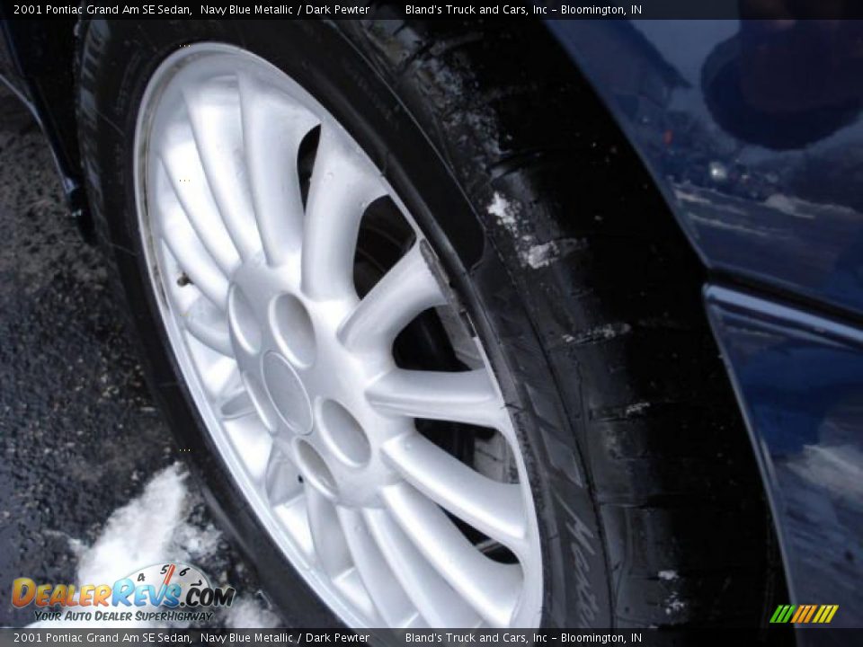2001 Pontiac Grand Am SE Sedan Navy Blue Metallic / Dark Pewter Photo #7
