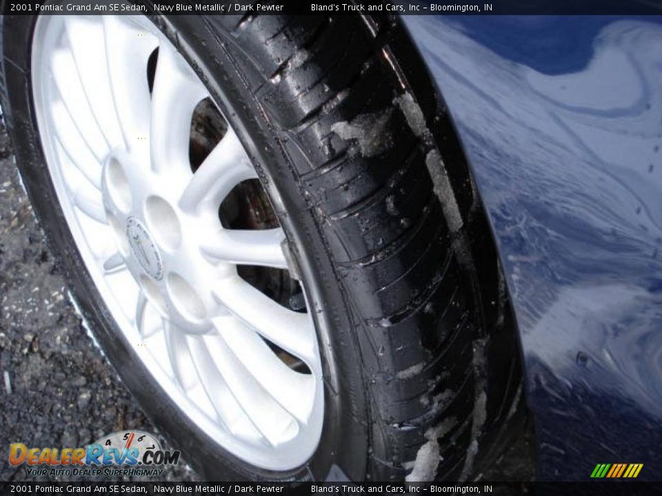 2001 Pontiac Grand Am SE Sedan Navy Blue Metallic / Dark Pewter Photo #9