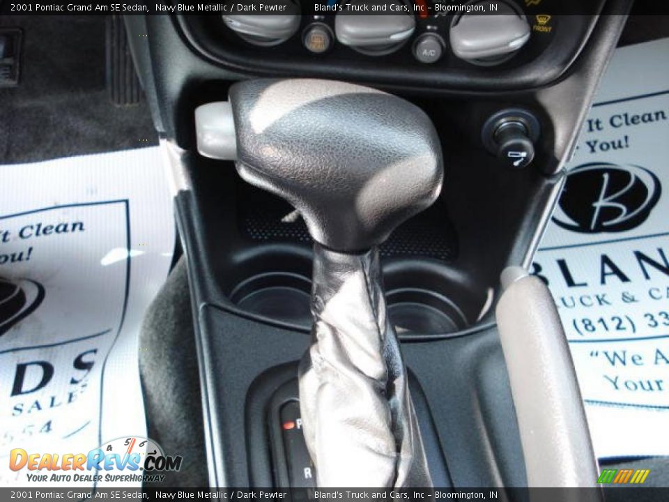 2001 Pontiac Grand Am SE Sedan Navy Blue Metallic / Dark Pewter Photo #13