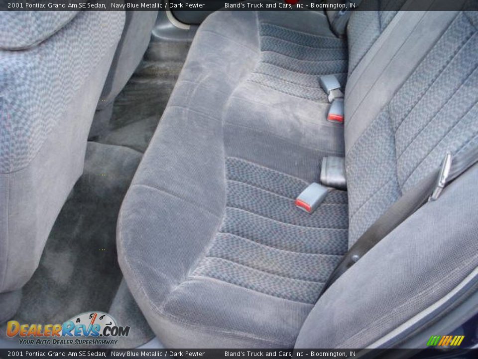 2001 Pontiac Grand Am SE Sedan Navy Blue Metallic / Dark Pewter Photo #17