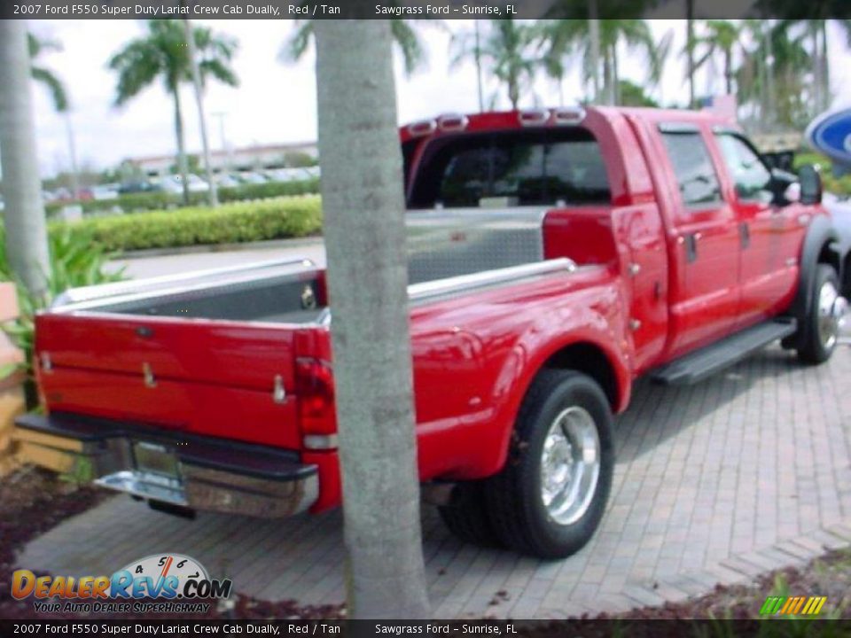 2007 Ford F550 Super Duty Lariat Crew Cab Dually Red / Tan Photo #4