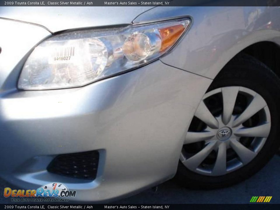 2009 Toyota Corolla LE Classic Silver Metallic / Ash Photo #2