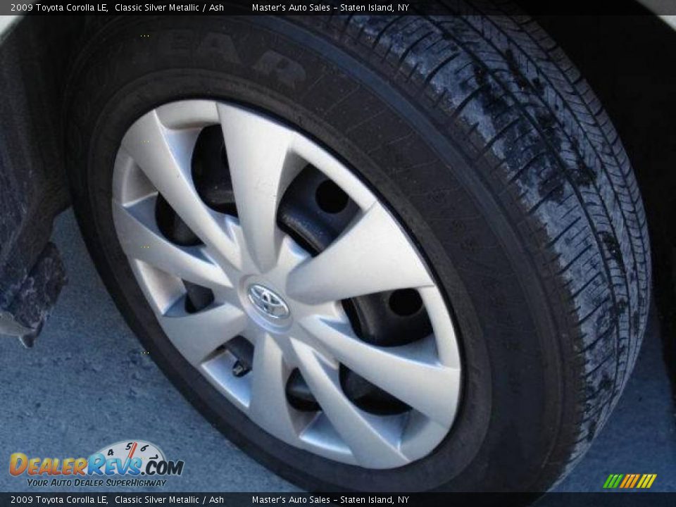 2009 Toyota Corolla LE Classic Silver Metallic / Ash Photo #3